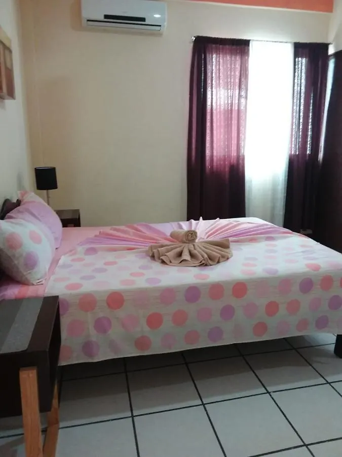Alme Hostel Playa del Carmen