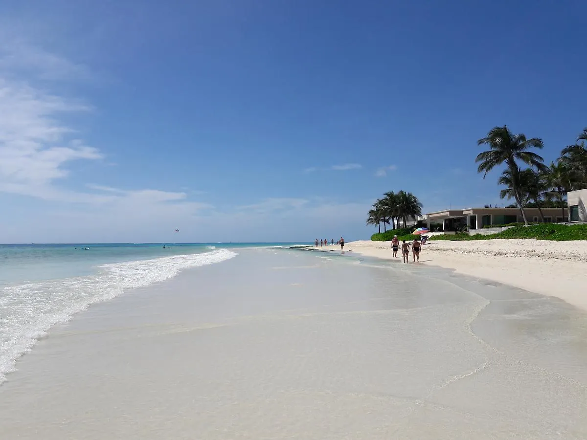 Alme Hostel Playa del Carmen