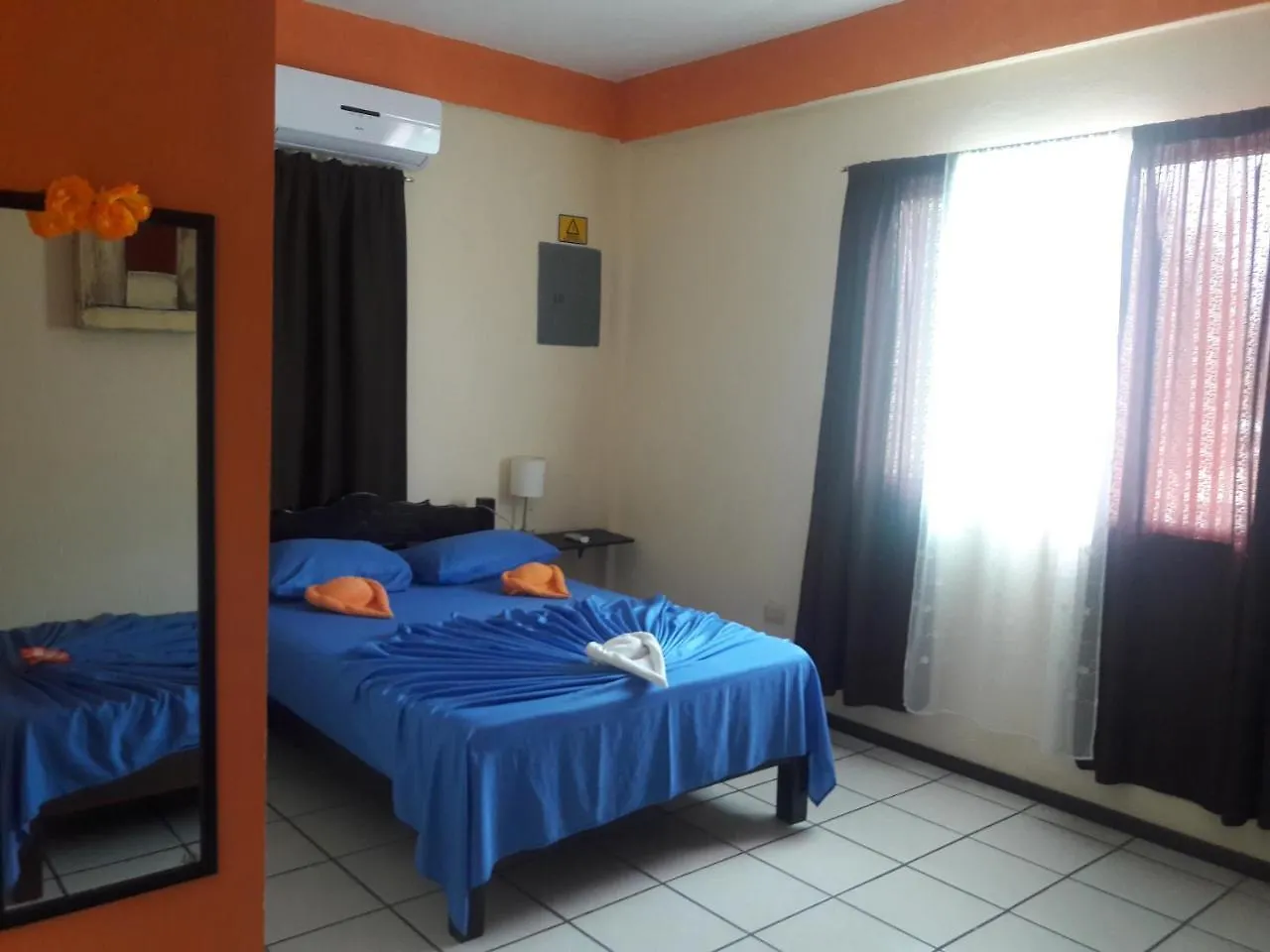 Alme Hostel Playa del Carmen Mexico