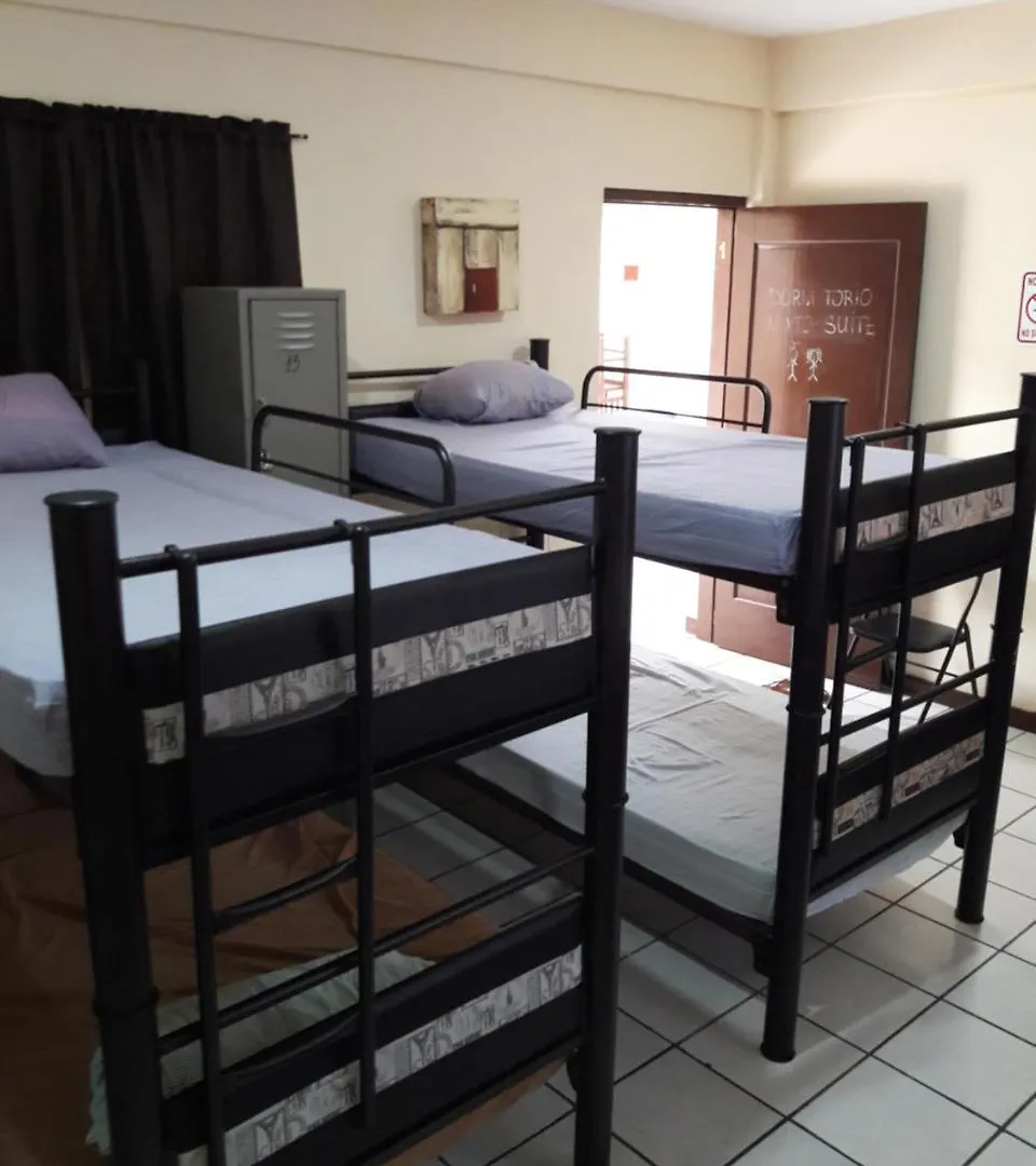 Alme Hostel Playa del Carmen