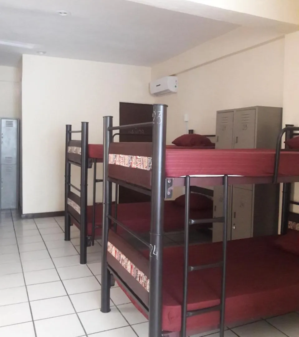 Alme Hostel Playa del Carmen México