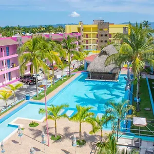 https://miami-inn.hotelspuertovallarta.org